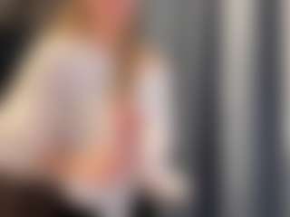 Live cam show with Kristie - Ass Bouncing on Camiplay Live