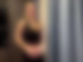 Live cam show with Kristie - Genital Piercings on crypto-cams
