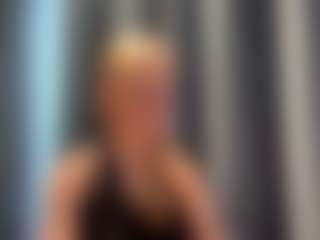 Live cam show with Kristie - Erotic Dance on Hubzter Live