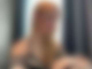 Live cam show with Kristie - Skinny on sexylive.show