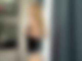 Live cam show with Kristie - Petite Teen (18+) on CSO-WL