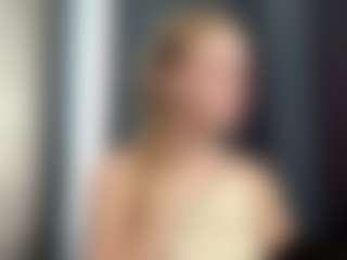 Live cam show with Kristie - Blue Eyes on CamwithHer