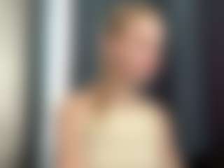 Live cam show with Kristie - Facial on Strip Flash - Live Sex Shows