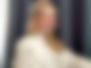 Live cam show with Kristie - Erotic Dance on slutload