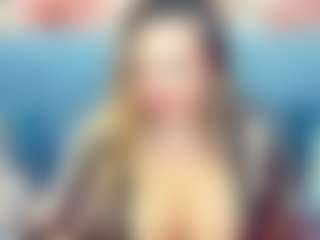 Live cam show with QueenMargo18 - Joi on Camsoda