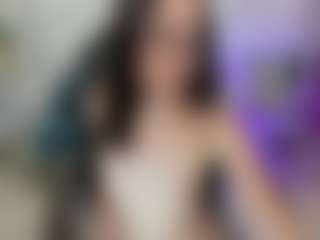 Live cam show with Samantha-evanss - Small Tits on Dare Cams