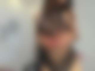 Live cam show with Samantha-evanss - Skinny on Soda Cam
