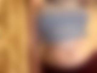 Live cam show with Kelly - Squirt on UwU Esports