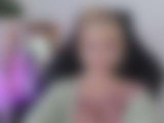 Live cam show with CinderellaMoon - Old on Fit Hotties
