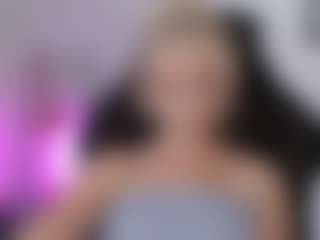 Live cam show with CinderellaMoon - Dress on Camming Site