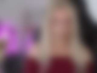 Live cam show with CinderellaMoon - Body Massage on Free Soda
