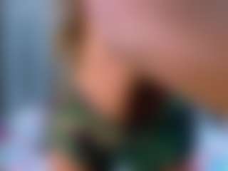 Live cam show with Colombian-coffee - Teen (18+) on Nude Live Now