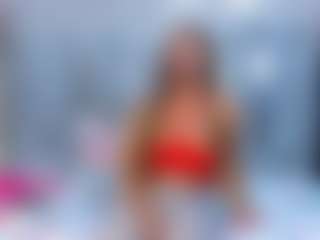 Colombian-coffee MILF webcam performer live streaming