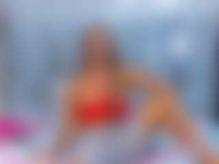 Colombian-coffee MILF webcam performer live streaming