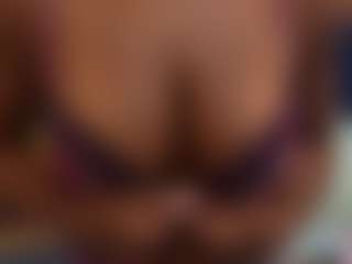 Live cam show with Colombian-coffee - Mature on https://playwithruby.com
