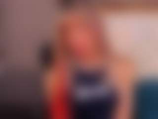 FoxxyDolce's Live Sex Cam Show