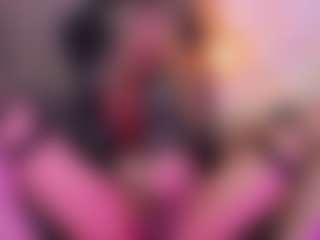 FoxxyDolce's Live Sex Cam Show