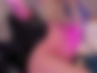 FoxxyDolce's Live Sex Cam Show