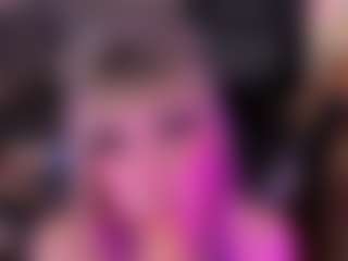 FoxxyDolce's Live Sex Cam Show