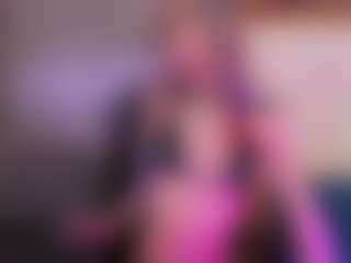 FoxxyDolce's Live Sex Cam Show