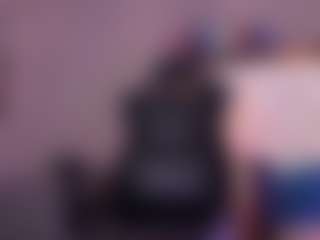 FoxxyDolce's Live Sex Cam Show