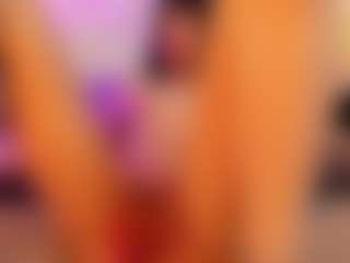FoxxyDolce's Live Sex Cam Show