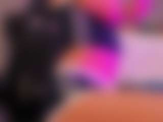 FoxxyDolce's Live Sex Cam Show