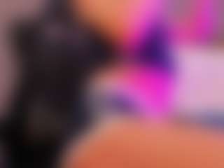 FoxxyDolce's Live Sex Cam Show
