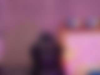 Live cam show with FoxxyDolce - Orgasm on Soda Cam