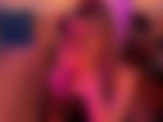 Live cam show with FoxxyDolce - Tattoos on Dolls Live