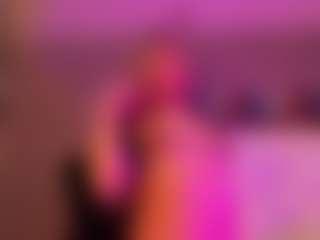FoxxyDolce's Live Sex Cam Show