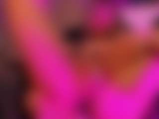 FoxxyDolce's Live Sex Cam Show