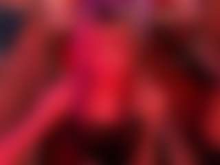 Live cam show with FoxxyDolce - White on Streamer API | colombia
