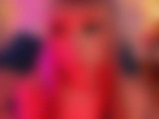 Live cam show with FoxxyDolce - Blonde Hair on Dolls Live