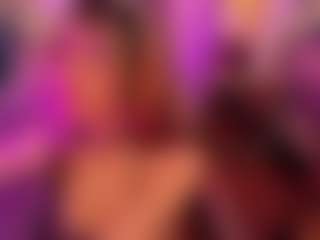 FoxxyDolce's Live Sex Cam Show