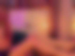 Live cam show with FoxxyDolce - Drinking on pussylord.com