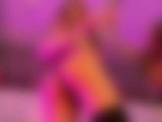 Live cam show with FoxxyDolce - Smoking on numayanayam.club