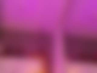 Live cam show with FoxxyDolce - Lean on alttransgirls