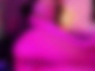 Live cam show with FoxxyDolce - Blonde Hair on Camsoda