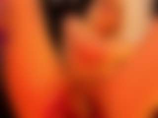 Live cam show with FoxxyDolce - Orgasm on crypto-cams