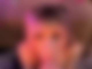 Show de cam en vivo con FoxxyDolce - Big Cock en Camsoda