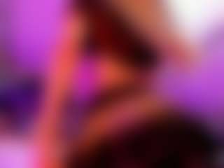 FoxxyDolce's Live Sex Cam Show