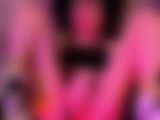 Live cam show with FoxxyDolce - White on fapnchat | colombia