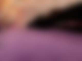 Live cam show with FoxxyDolce - Smoking on liverealitysex.com