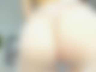 Live cam show with KimberlieWinningham - Facial on Camsoda