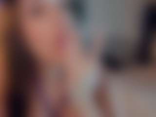 Live cam show with KimberlieWinningham - Facial Piercings on camwithhim.com