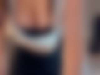 KimberlieWinningham's Live Sex Cam Show