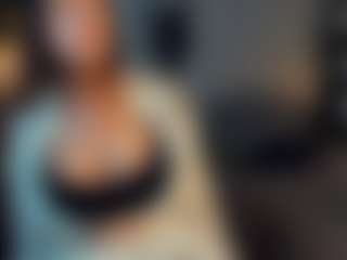Live cam show with KimberlieWinningham - Facial on Camsoda