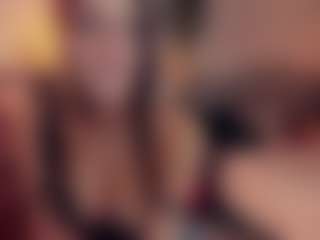 Live cam show with KimberlieWinningham - Gray Eyes on Nude Live Now