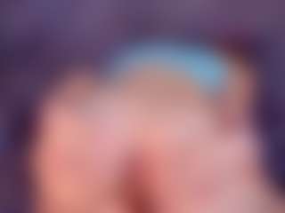 Live cam show with Sharlie - Tittyfuck on CamClone